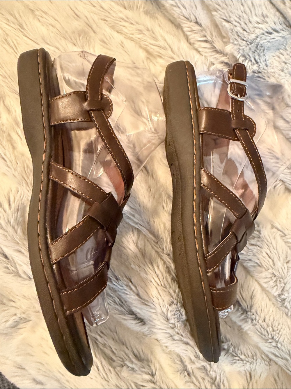 B.o.c. Brown Women’s Crisscross Strap Sandals Sz 7 - Picture 10 of 14